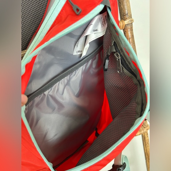 PATAGONIA Atom Sling Backpack - Picture 5 of 8